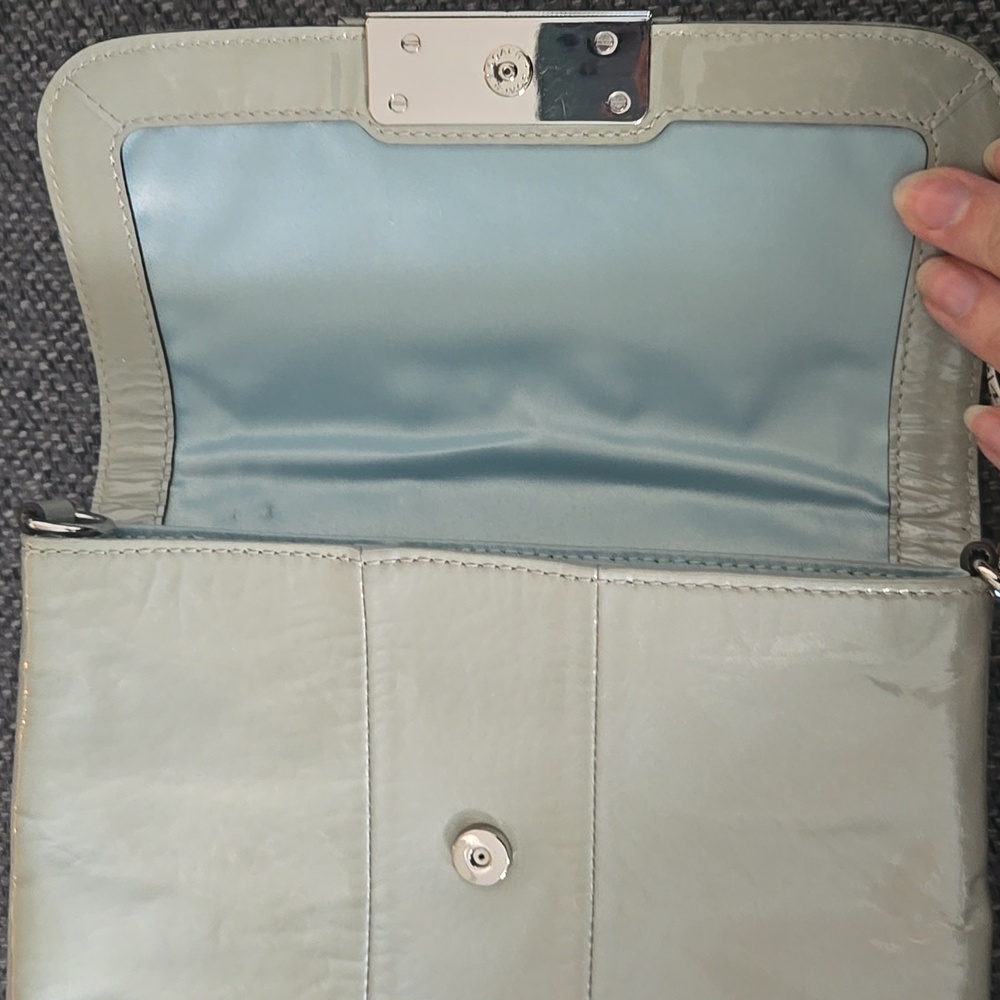 Coach Handbag - Picture 5 of 9